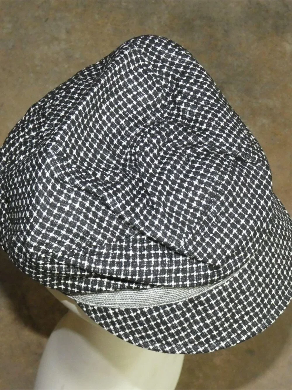 Lotus Soft Grey & White Cotton Newsboy Hat